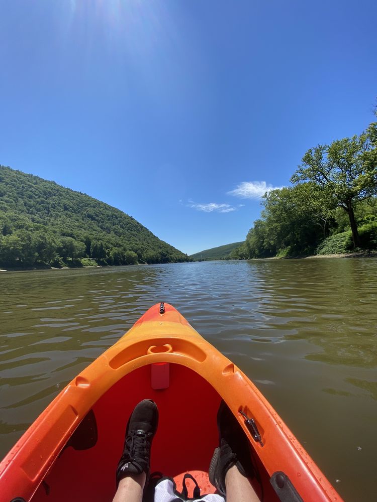 FIVE MOUNTAIN OUTFITTERS Updated June 2024 39 Photos 95 S Main St