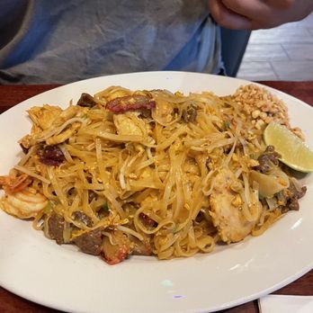 Pho Saigon - Vietnamese Near Me - San Antonio, Texas