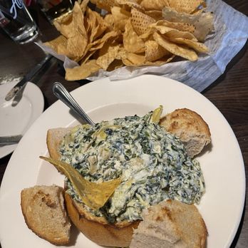 Austin's Saloon & Eatery - Spinach and SPINACH ARTICHOKE DIP - Steakhouses Near Me - Libertyville, Illinois