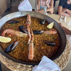 Dorado - Paella de marisco