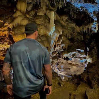 California Cavern State Historic Landmark - Walking Tours Near Me - Mountain Ranch, California