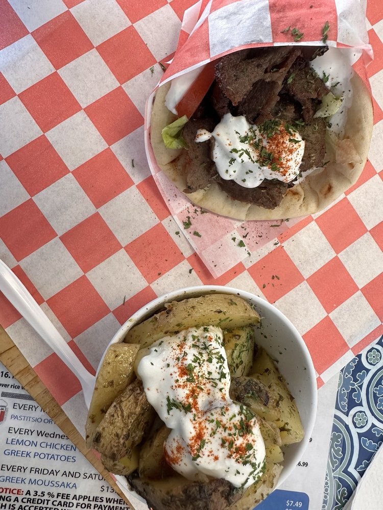Zorba’s Kitchen Image