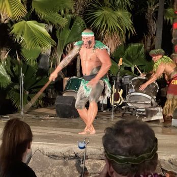 Chief's Luau - Performing Arts Near Me - Kapolei, Hawaii