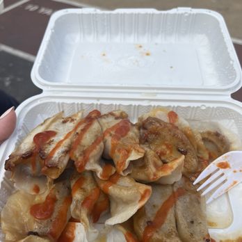 Jin Mei Dumpling - Fried dumplings - Chinese Near Me - New York, New York Jin Mei Dumpling - Fried dumplings - Chinese Near Me - New York, New York