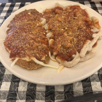 Mama Santa's - Veal parmigiana with Cavatelli. Excellent very thin and amazing - Pizza Near Me - Cleveland, Ohio