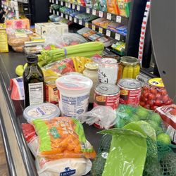 Tom Thumb - Grocery Time!