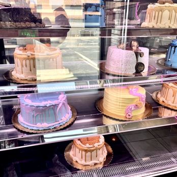 Mayu's Cakes & Bakery - Custom Cakes Near Me - Pittsburg, California Mayu's Cakes & Bakery - Custom Cakes Near Me - Pittsburg, California