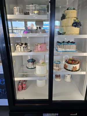 Orange Bakery by null