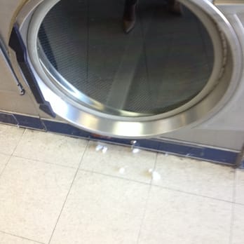 Ocean Breeze Laundromat - Filth - Laundromat Near Me - Costa Mesa, California Ocean Breeze Laundromat - Filth - Laundromat Near Me - Costa Mesa, California