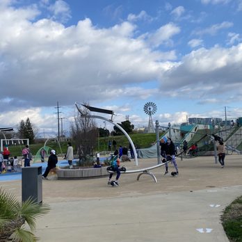 Rotary PlayGarden - First day reopened and way crowded - Playgrounds Near Me - San Jose, California Rotary PlayGarden - First day reopened and way crowded - Playgrounds Near Me - San Jose, California