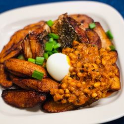 Pabs African Restaurant - Beans stew with plantains
