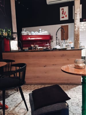 Bizziice ice cream parlor Organic Gelato Sachsenhausen by null