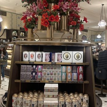 Harrods - All kinds of tea! - Department Stores Near Me - London, XGL Harrods - All kinds of tea! - Department Stores Near Me - London, XGL