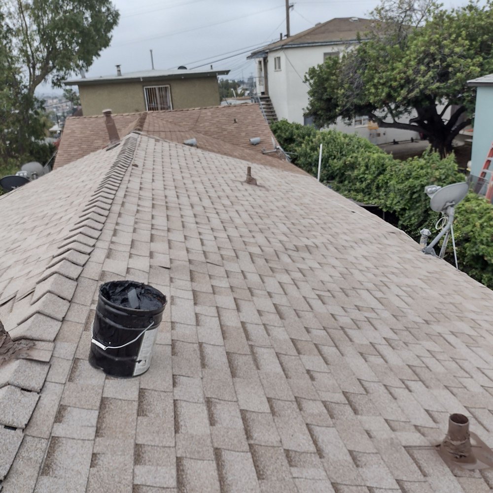 Slide of Mendez roofing