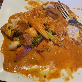 Bangkok Cuisine - Mixed Vegetable Tofu Panang, Thai Hot, with extra sauce and baby corn. - Thai Near Me - Reno, Nevada Bangkok Cuisine - Mixed Vegetable Tofu Panang, Thai Hot, with extra sauce and baby corn. - Thai Near Me - Reno, Nevada