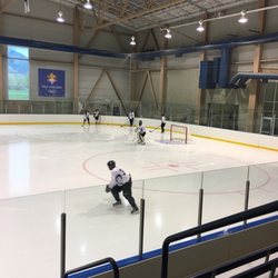 County Ice Center - Hockey time