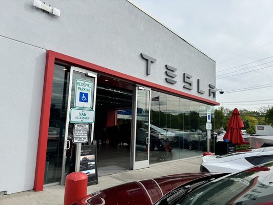 Paramus Tesla TESLA - Updated September 2026 - 70 Photos & 94 Reviews - 530 Rt 17 N ...