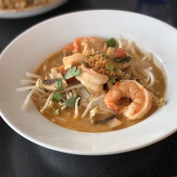 Senyai Thai Kitchen - Senyai tom yom noodle soup - Thai Near Me - Pittsburgh, Pennsylvania Senyai Thai Kitchen - Senyai tom yom noodle soup - Thai Near Me - Pittsburgh, Pennsylvania