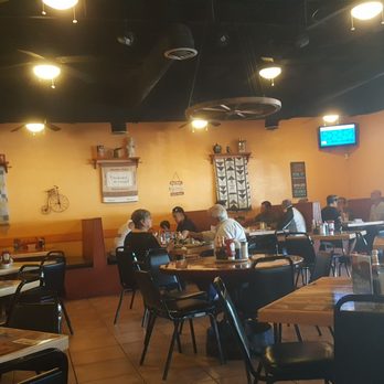 Dixie Belle's Cafe - Breakfast & Brunch Near Me - Orlando, Florida