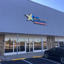 Hollywood Dental And Orthodontics