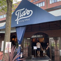 TIA’S WATERFRONT - Updated November 2024 - 219 Photos & 579 Reviews