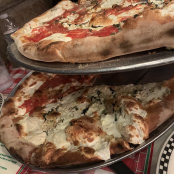 Brooklyn's Brick Oven Pizzeria - Pizza Near Me - Hackensack, New Jersey