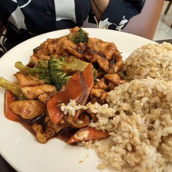 Bao's Cafe - Chinese Near Me - League City, Texas