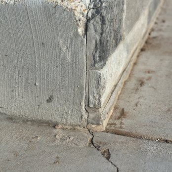 HDS Concrete and Construction - Cracked driveway - Masonry/Concrete Near Me - Granbury, Texas HDS Concrete and Construction - Cracked driveway - Masonry/Concrete Near Me - Granbury, Texas