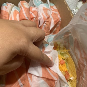 Taco Bell - No receipt in the box - Fast Food Near Me - Kaneohe, Hawaii
