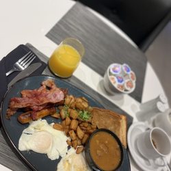 Eclipse Restaurant - Québécoise