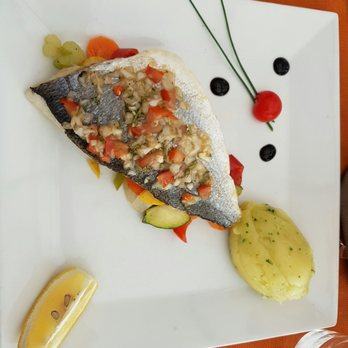 L'Oustau de la Mar - Filet von der Dorade auf Gemüse der Saison Kartoffelpüree - French Near Me - Cassis, 13