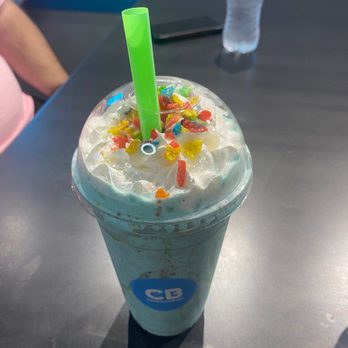 Cookieee Boys - Fruity Pebbles shake - Desserts Near Me - Troy, Michigan