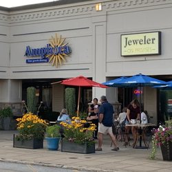 Amphora - Nice outside patio space