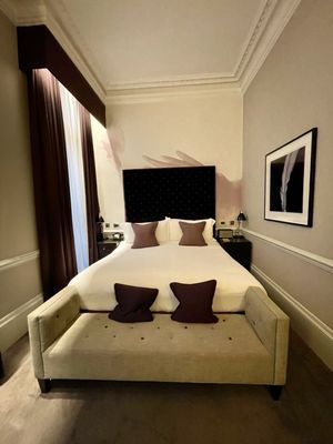 The Ampersand Hotel by null