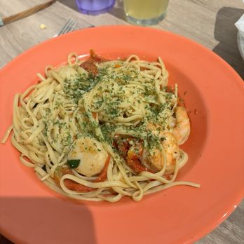 The Sandbar Beach Eats - Seafood pasta - Bars Near Me - Hilton Head Island, South Carolina The Sandbar Beach Eats - Seafood pasta - Bars Near Me - Hilton Head Island, South Carolina