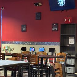 Crazy Fork - Kid's area for activities while they eat.