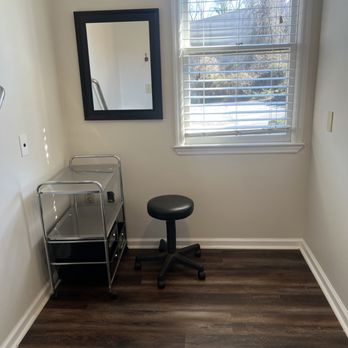 Plush Salon and Spa - Suite 2 Available - Day Spas Near Me - Atlanta, Georgia Plush Salon and Spa - Suite 2 Available - Day Spas Near Me - Atlanta, Georgia
