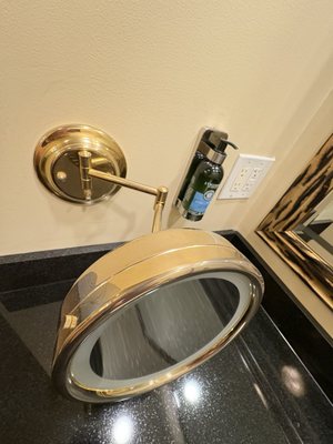 The Davenport Tower, Autograph Collection by null