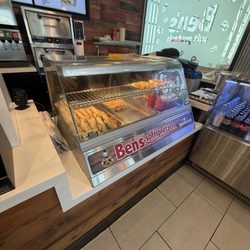 Ben's Soft Pretzels - Pretzel