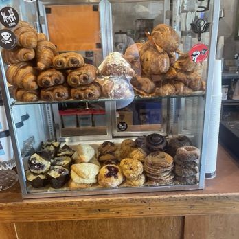 Jones Coffee Roasters - Pastries - Coffee Roasteries Near Me - Pasadena, California
