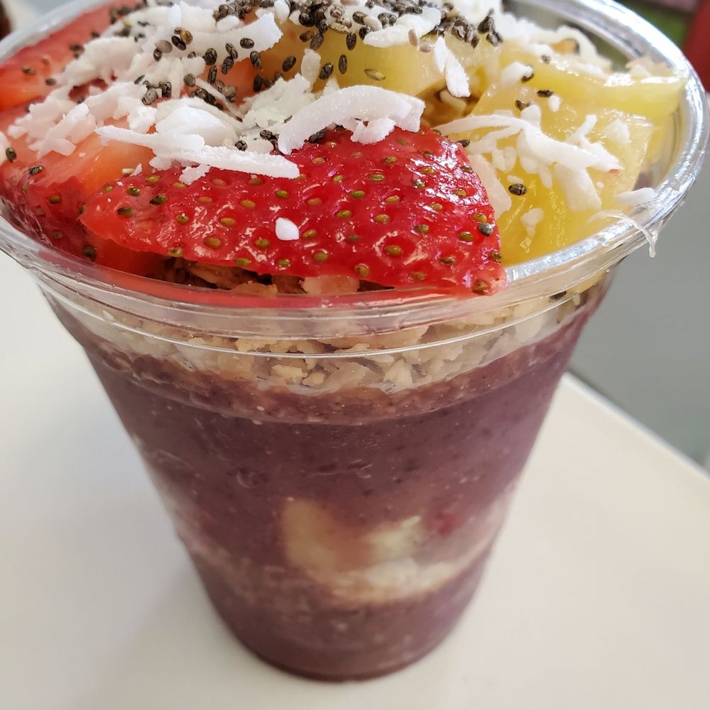 Snowrolls - Cosmo Acai bowl - Ice Cream & Frozen Yogurt Near Me - Tampa, Florida Snowrolls - Cosmo Acai bowl - Ice Cream & Frozen Yogurt Near Me - Tampa, Florida