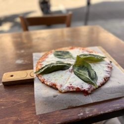 ZeroZero39 Pizzeria - GLUTEN FREE MARGHERITA LG