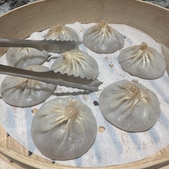 Supreme Dumpling Stonestown - Wagyu Beef Xiao Long Bao - Dim Sum Near Me - San Francisco, California