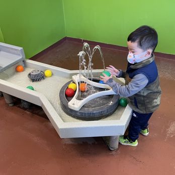 Children's Discovery Museum - Playing with water - Children's Museums Near Me - San Jose, California Children's Discovery Museum - Playing with water - Children's Museums Near Me - San Jose, California