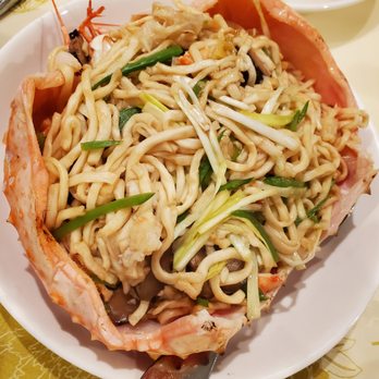 Ding’s Kitchen - King Crab - stir fry with noodles - Chinese Near Me - Newton, Massachusetts Ding’s Kitchen - King Crab - stir fry with noodles - Chinese Near Me - Newton, Massachusetts