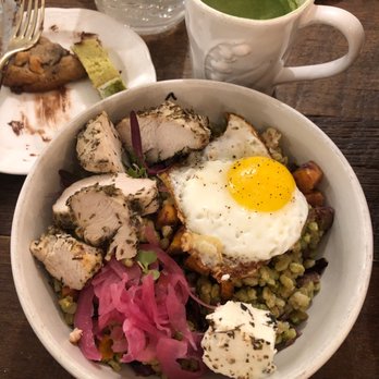 maman - Tawni with chicken - Coffee & Tea Near Me - New York, New York maman - Tawni with chicken - Coffee & Tea Near Me - New York, New York