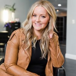 Alluring Salon - Chasity Austin