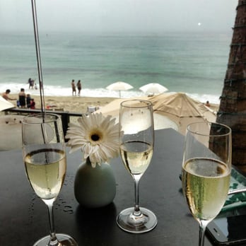 Splashes Restaurant - Request a table with a view by the windows. - New American Near Me - Laguna Beach, California Splashes Restaurant - Request a table with a view by the windows. - New American Near Me - Laguna Beach, California