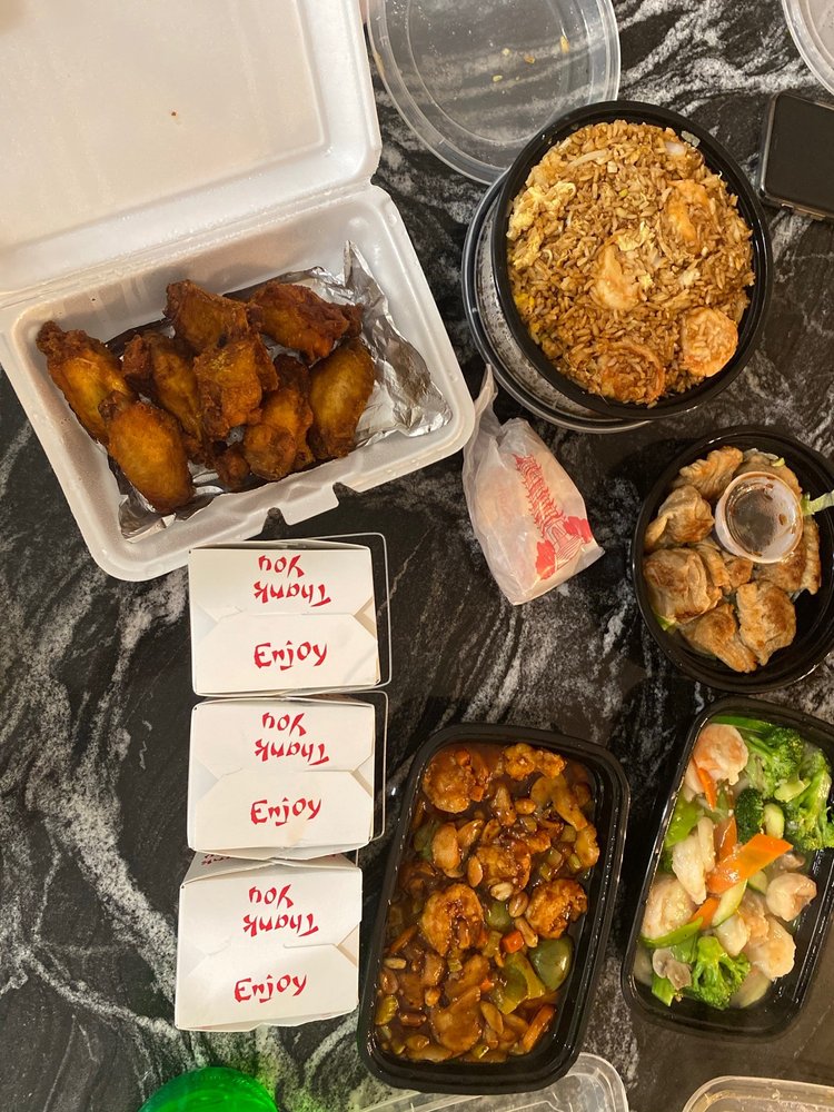 RED GINGER SUNTREE Updated April 2024 125 Photos & 188 Reviews