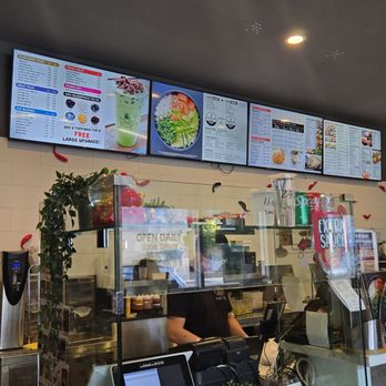 Poke Zone - Inside - Sushi Bars Near Me - Oakland, California